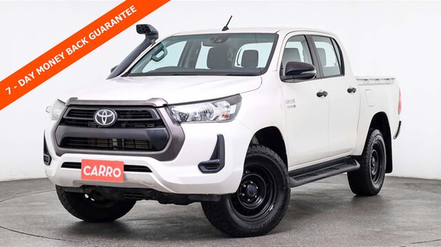 2021 TOYOTA HILUX SR0