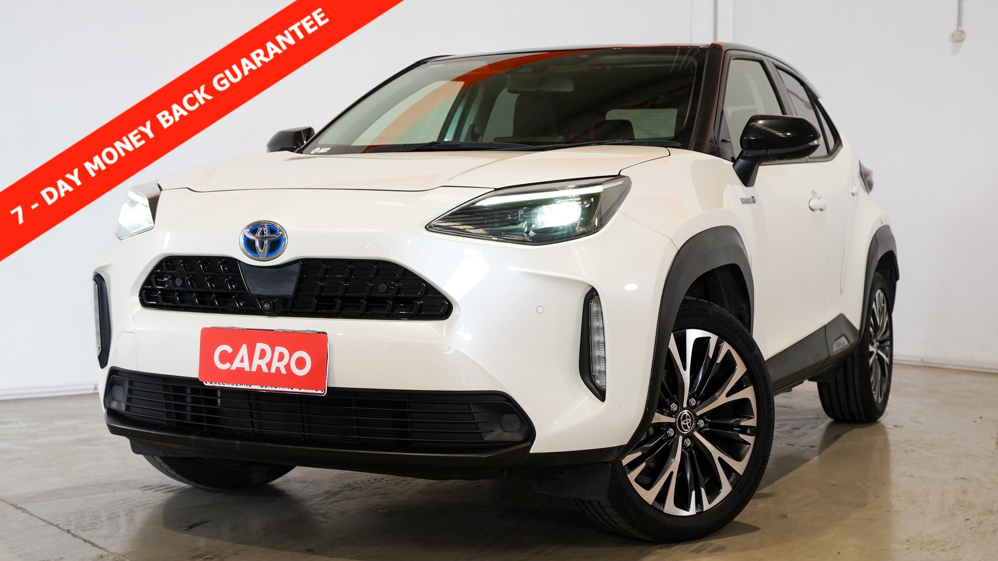 2021 TOYOTA YARIS CROSS URBAN0