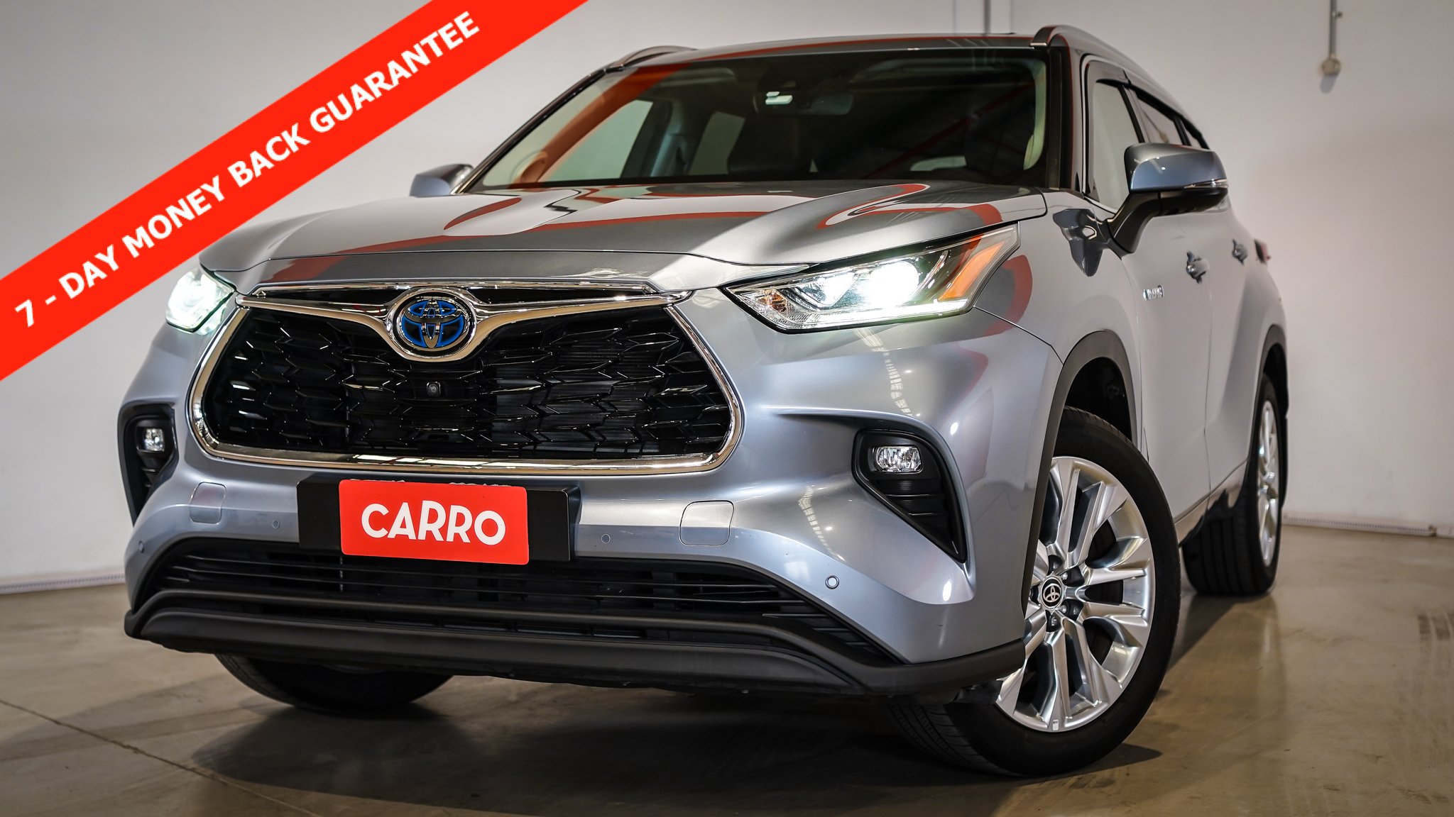 2022 TOYOTA KLUGER GRANDE0