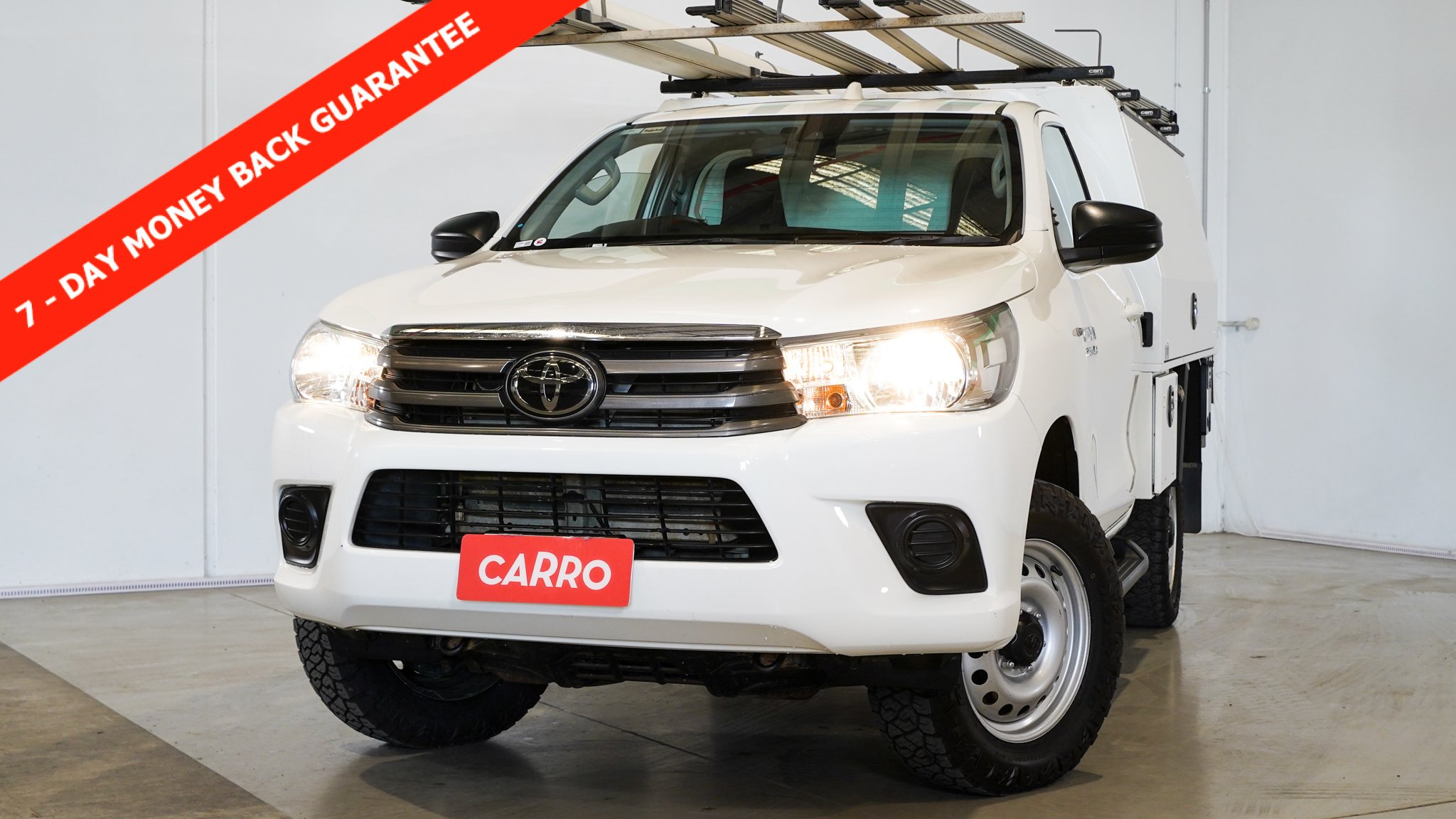 2023 TOYOTA HILUX SR0