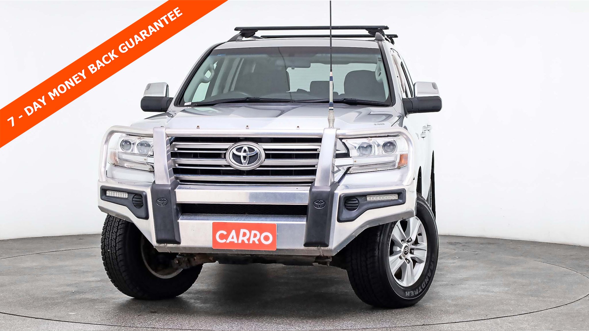 2017 TOYOTA LANDCRUISER GXL0